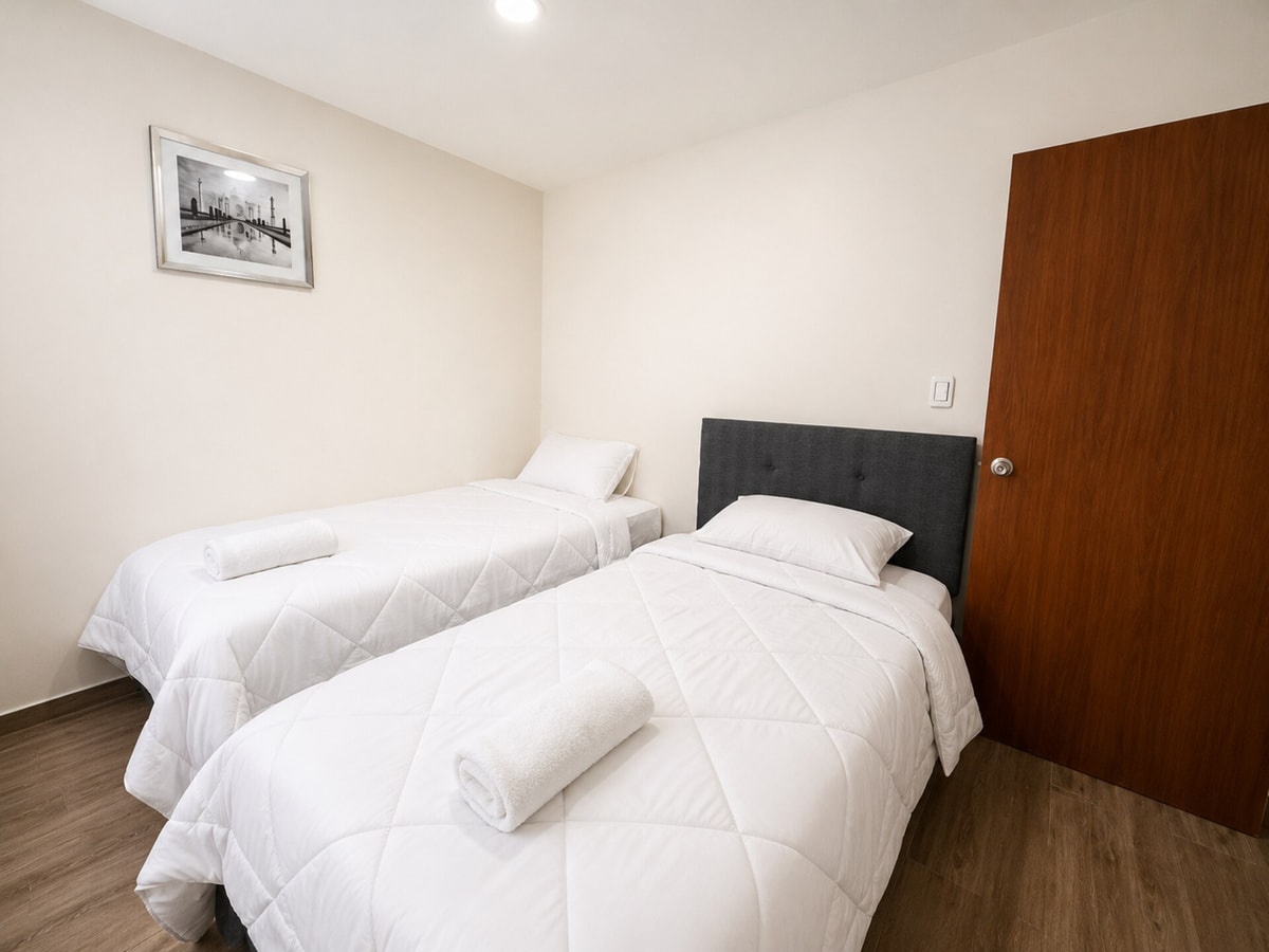 DHP+ | Luxury 3BR Apt Terrace and Garage Barranco gallery image 35