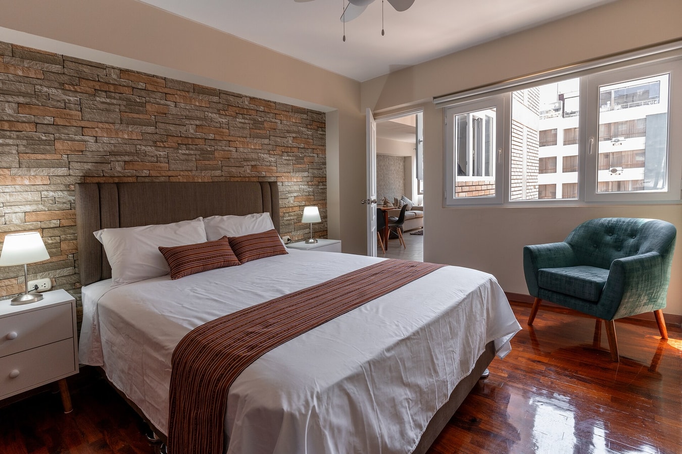 DHP+ | Luxury 1BR Apt in Historic Miraflores gallery image 11
