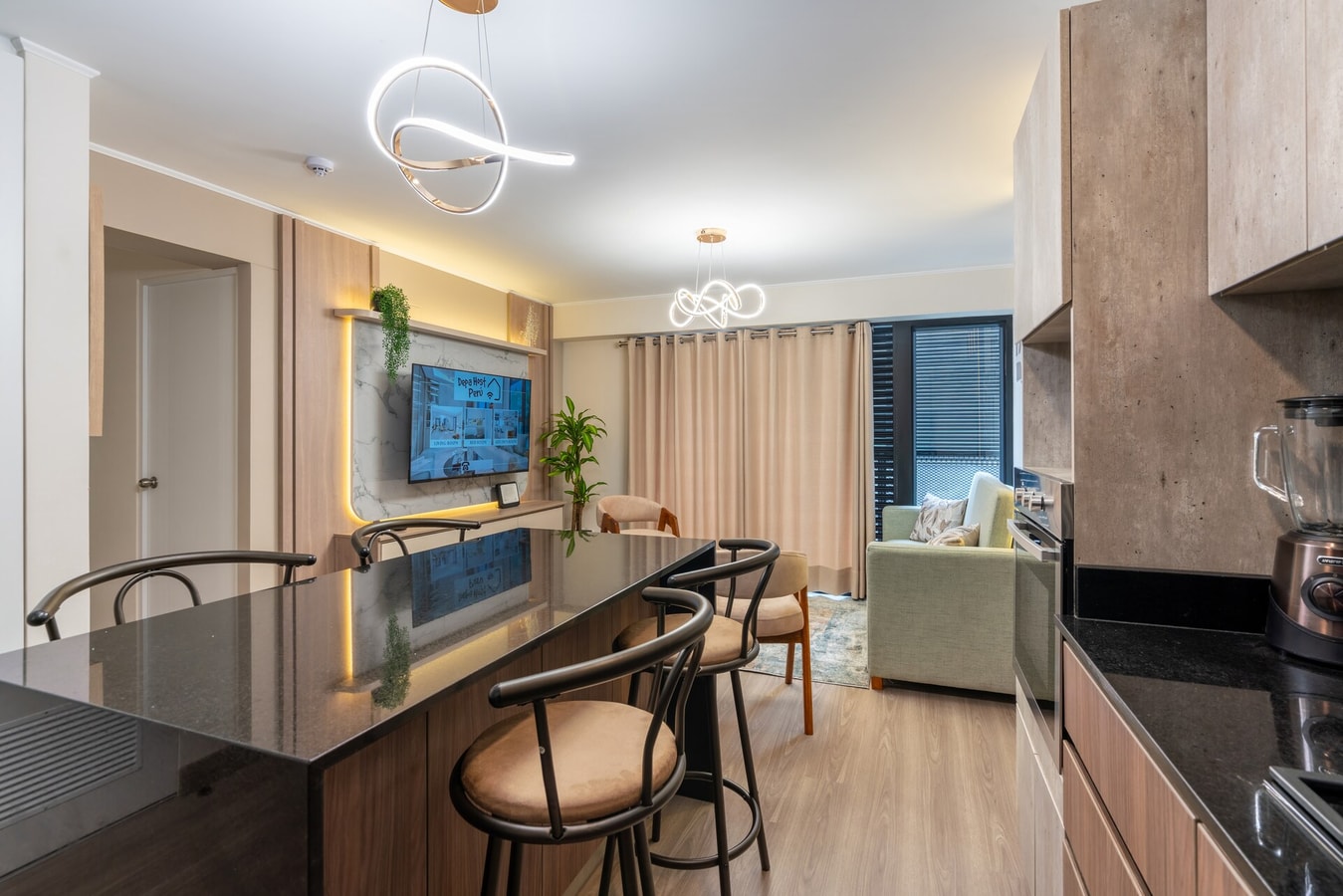 DHP+ | Premium 2BR Apt by the Ocean in Miraflores gallery image 12