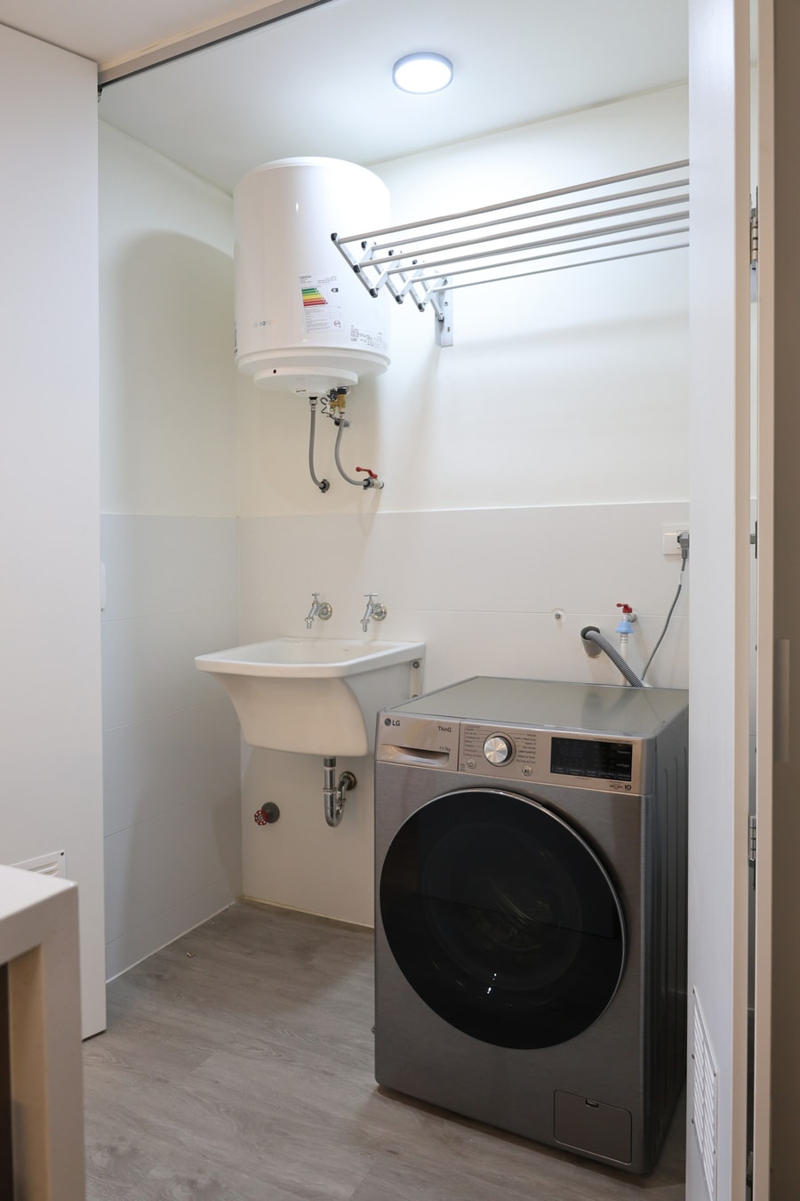 DHP+ | 3BR Deluxe Apt w/ Garage in Miraflores gallery image 30