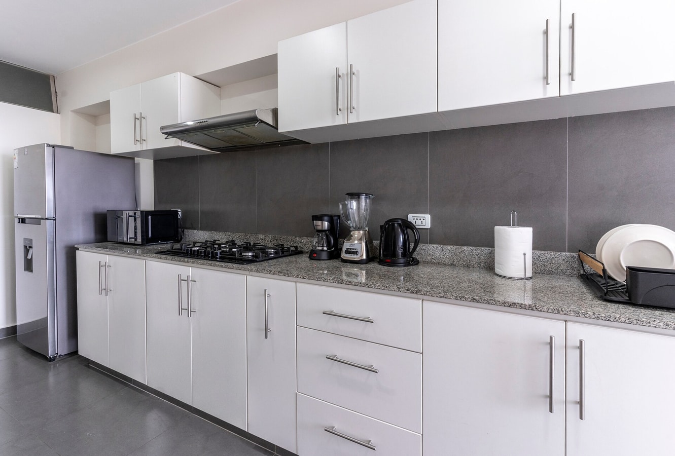 DHP+ | Luxury 3BR Apt Terrace and Garage Barranco gallery image 3