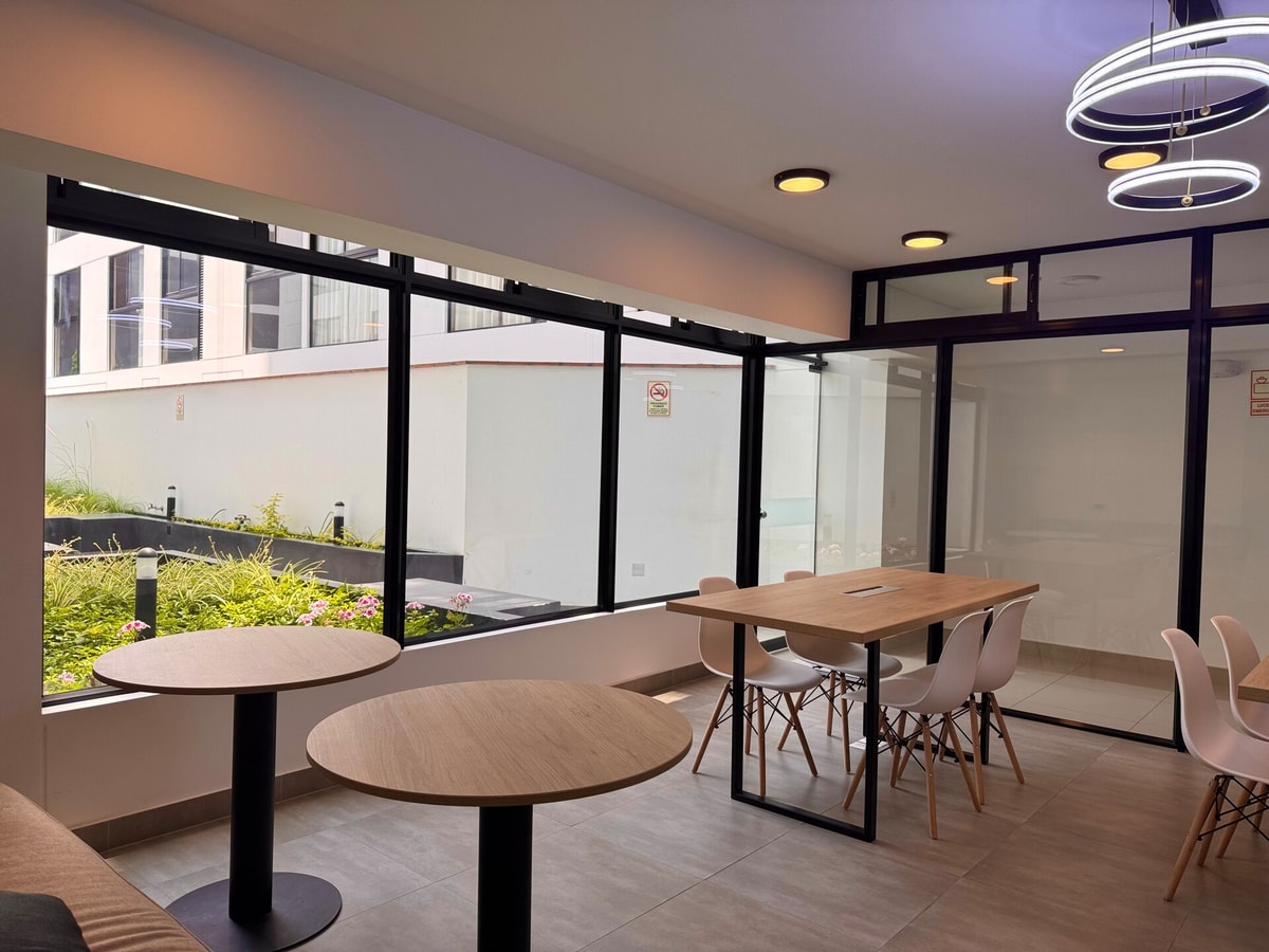 DHP+ | Luxury 2BR Apart with Balcony in Miraflores gallery image 34