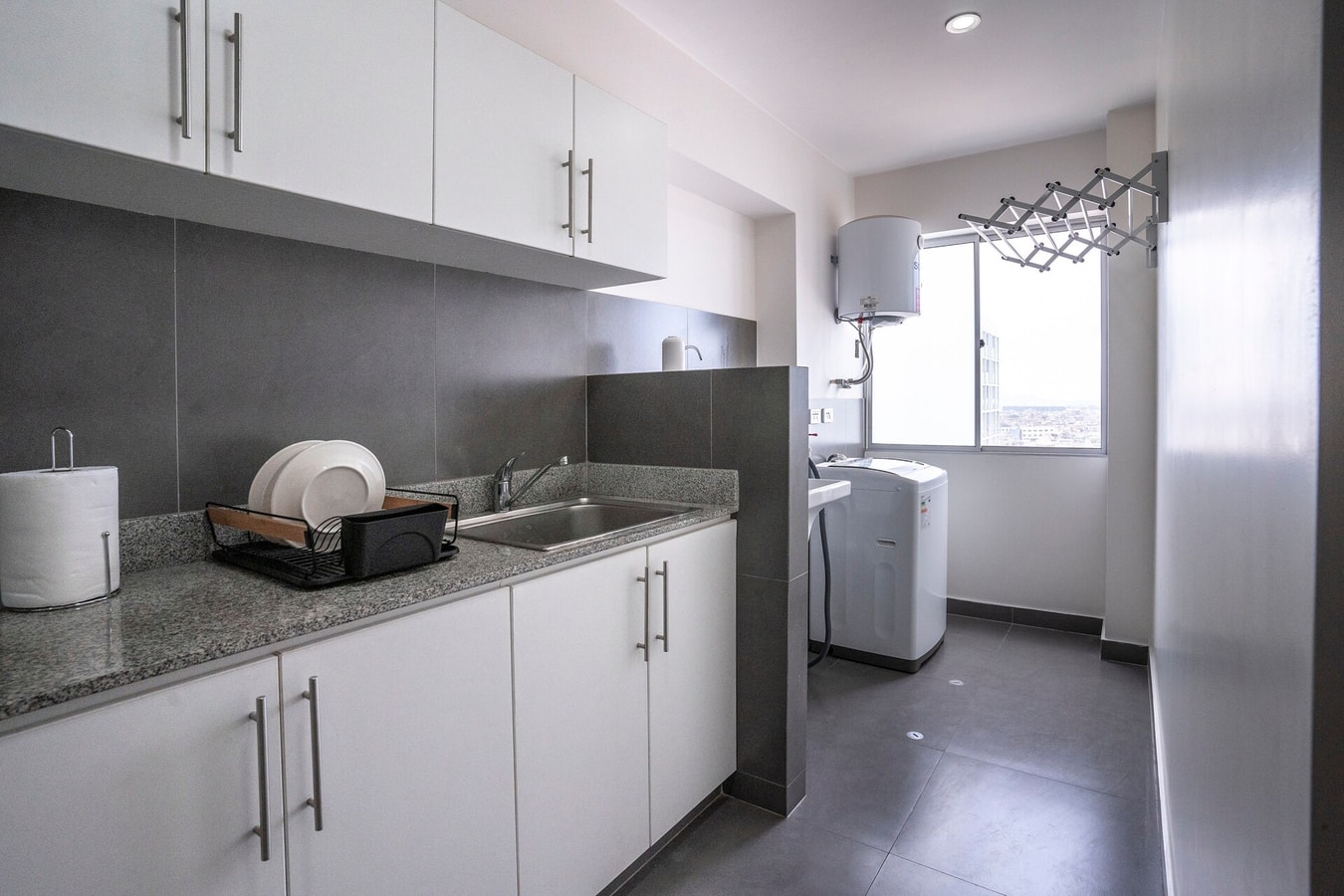 DHP+ | Luxury 3BR Apt Terrace and Garage Barranco gallery image 14