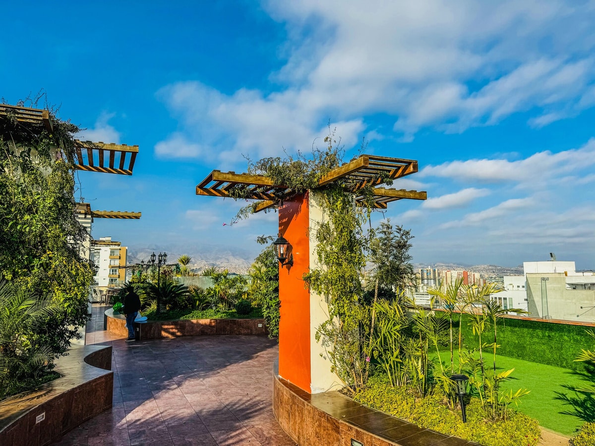 DHP+ | Luxury 3BR Apt Terrace and Garage Barranco gallery image 26