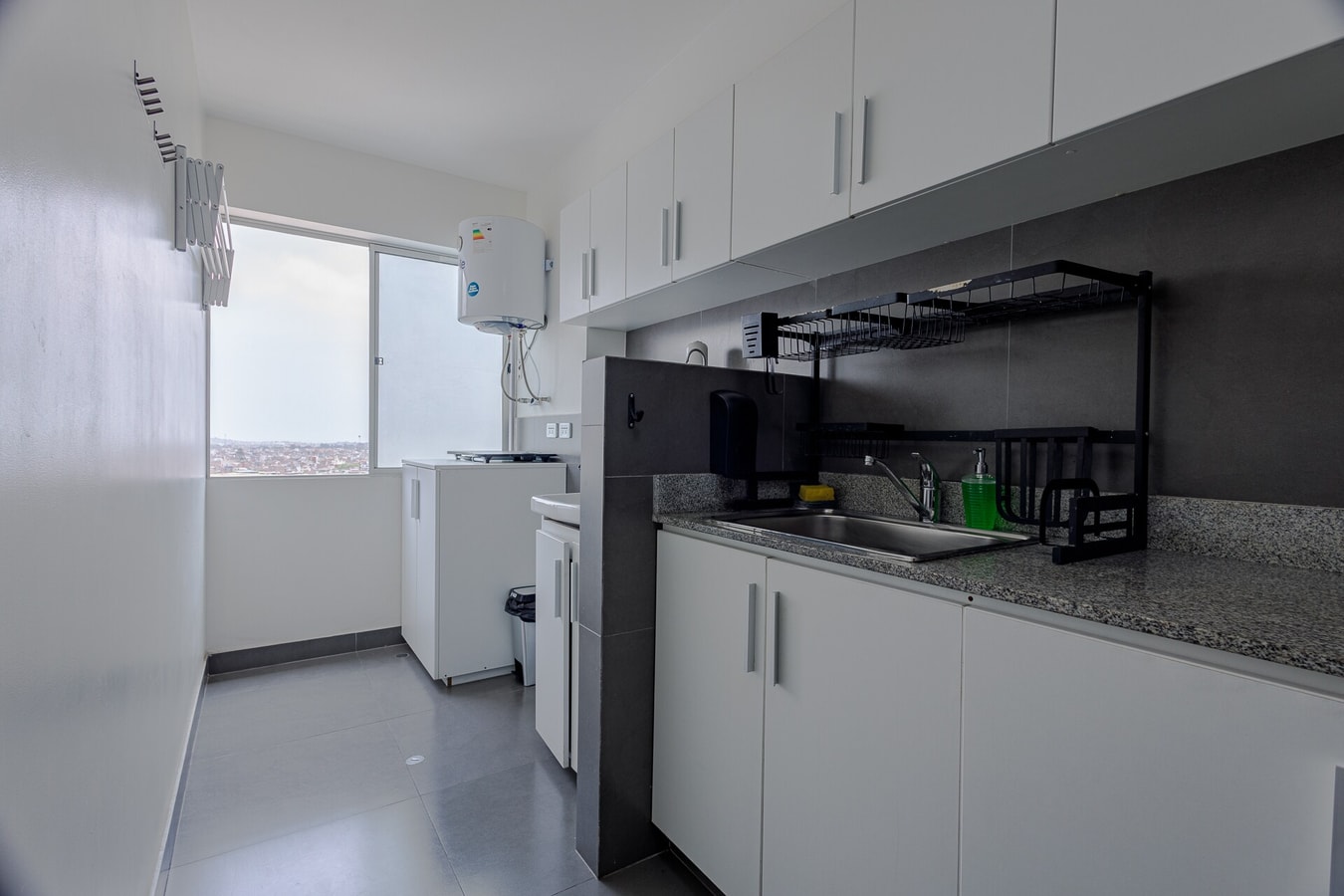DHP+ | 3BR w/ Terrace & Parking – Barranco, Lima gallery image 19