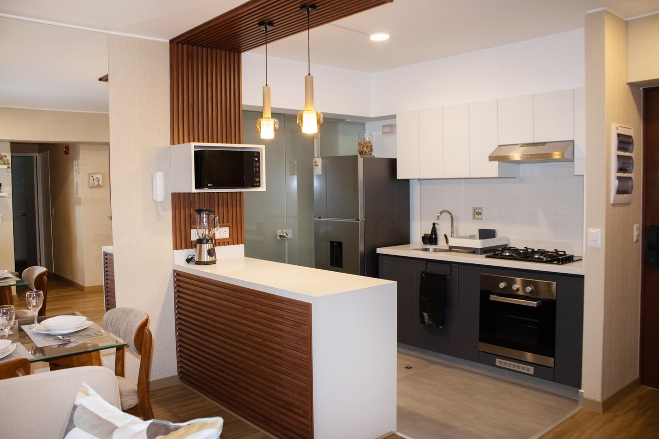DHP+ | Premium 2BR Apt in the Heart of Miraflores gallery image 5