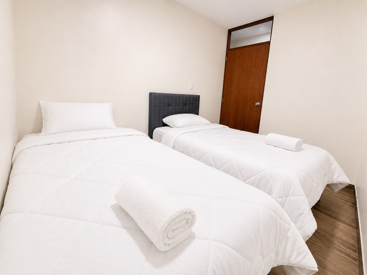 DHP+ | Luxury 3BR Apt Terrace and Garage Barranco gallery image 36