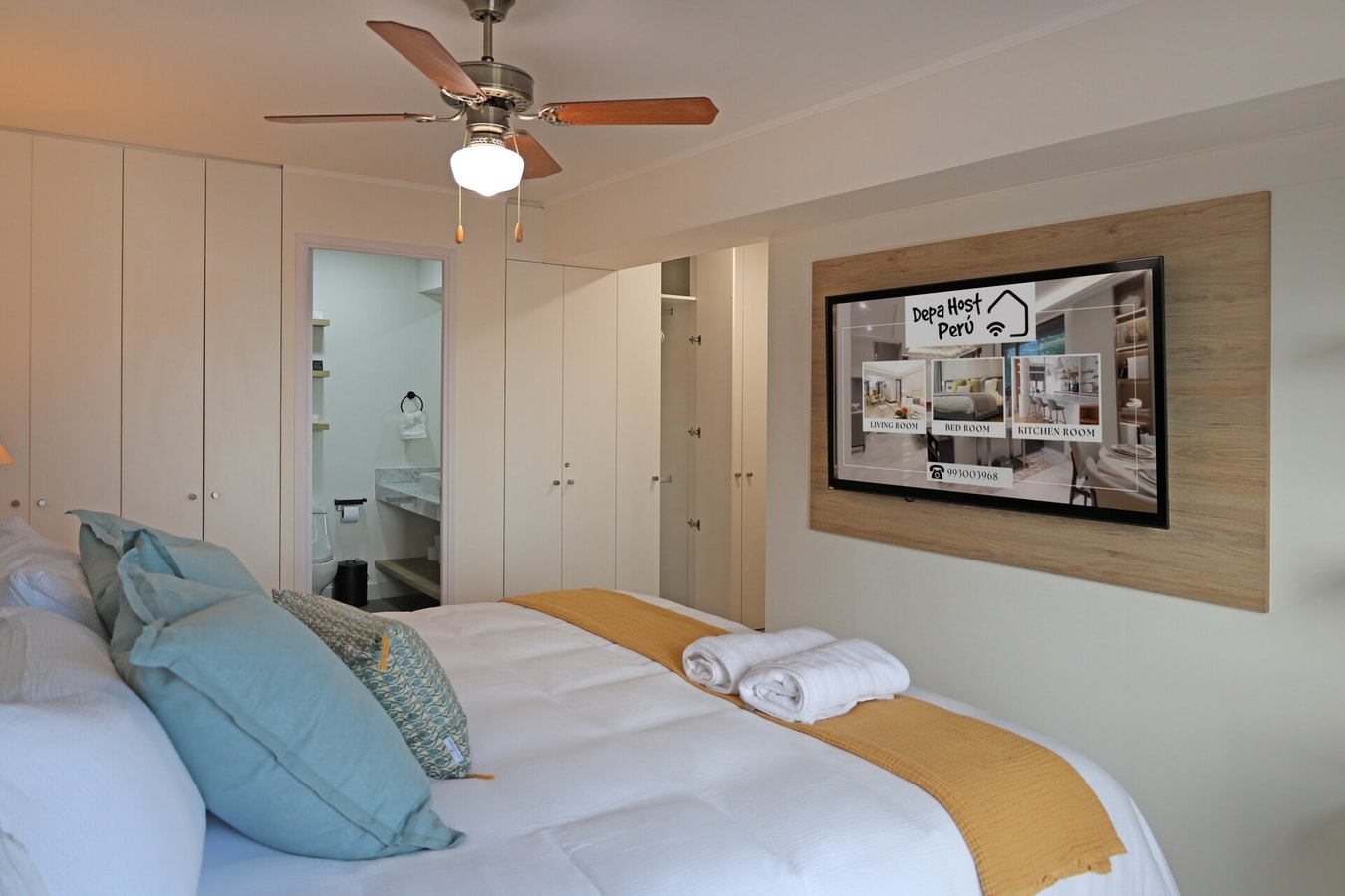 DHP+ | 3BR Deluxe Apt w/ Garage in Miraflores gallery image 3