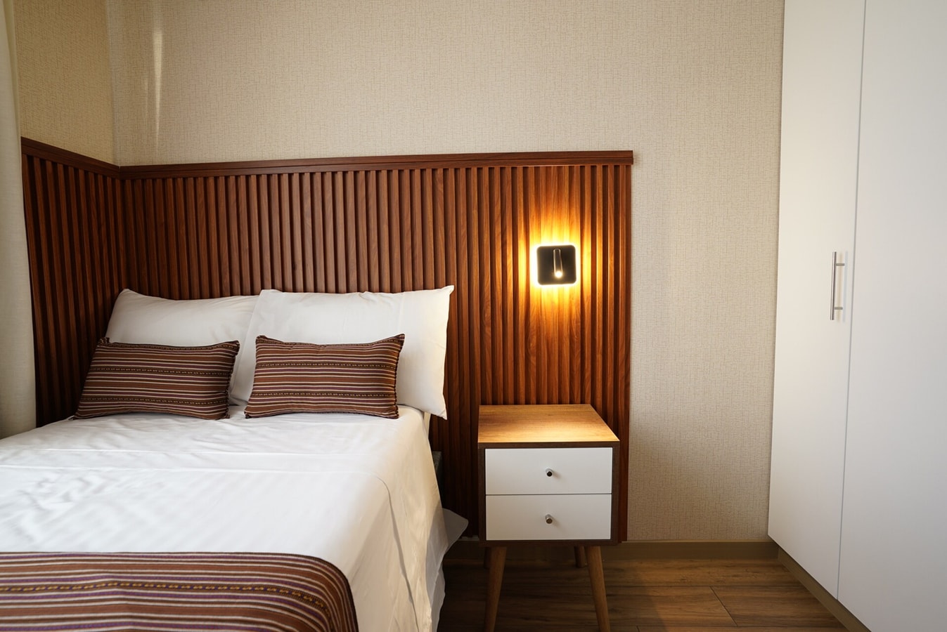 DHP+ | Luxury 2BR Apart with Balcony in Miraflores gallery image 15