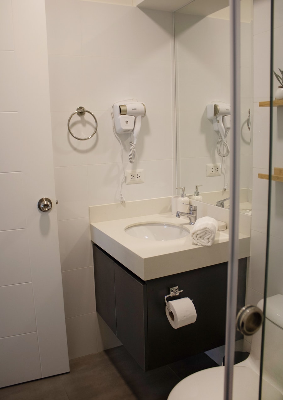 DHP+ | Premium 2BR Apt in the Heart of Miraflores gallery image 21