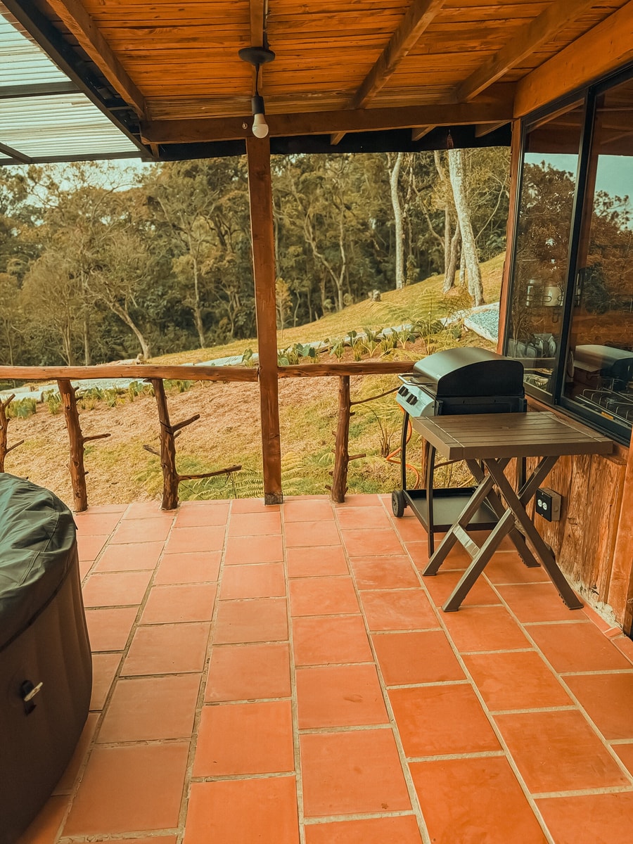 Rustic Cabin | Private Jacuzzi | Great View gallery image 31