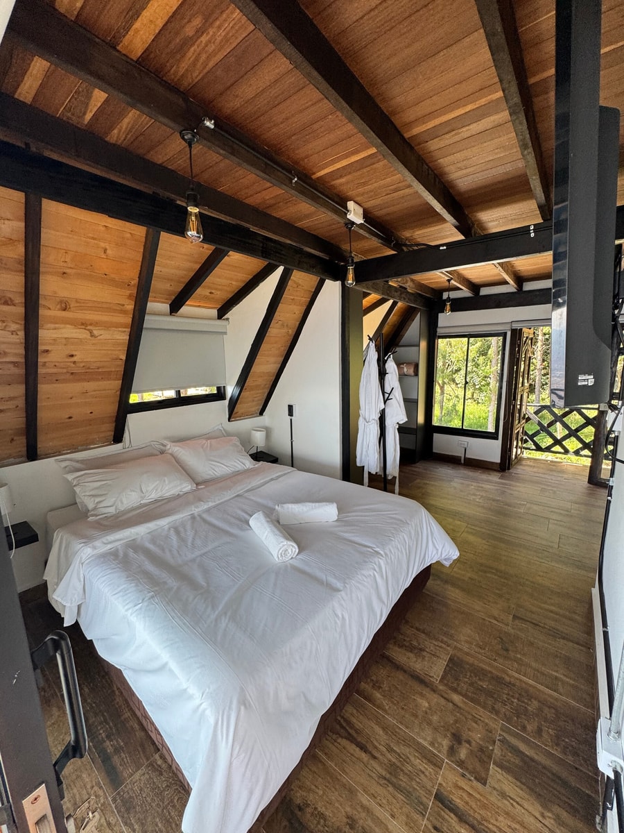 Alpine Chalet with the best view of Medellín gallery image 25