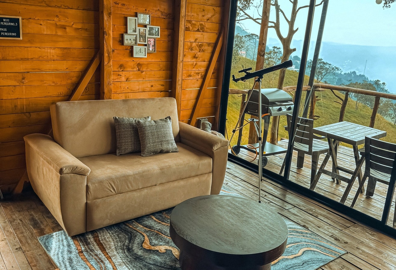 Rustic Cabin, Private Jacuzzi, City View gallery image 44