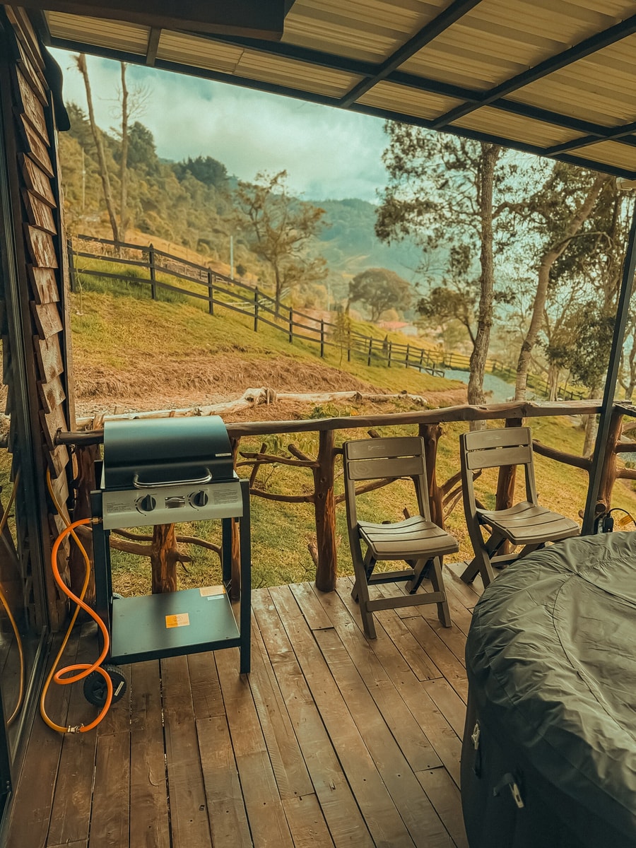 Rustic cabin with a beautiful view of the city gallery image 20