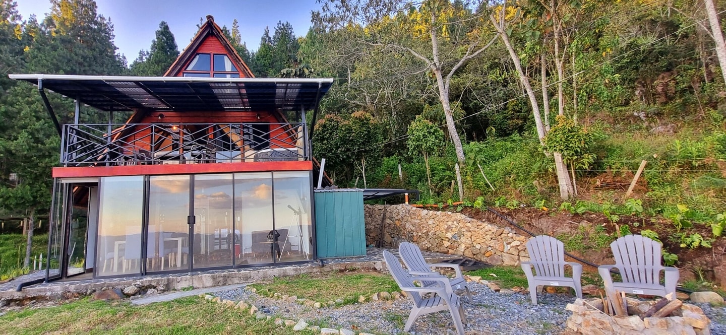 Alpine Chalet with the best view of Medellín gallery image 18