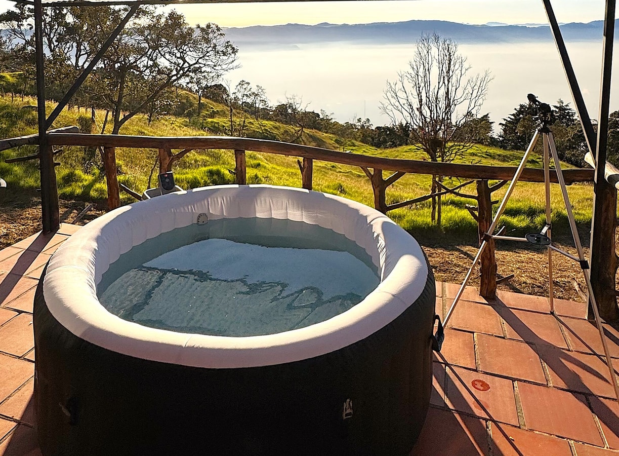 Rustic Cabin | Private Jacuzzi | Great View gallery image 2