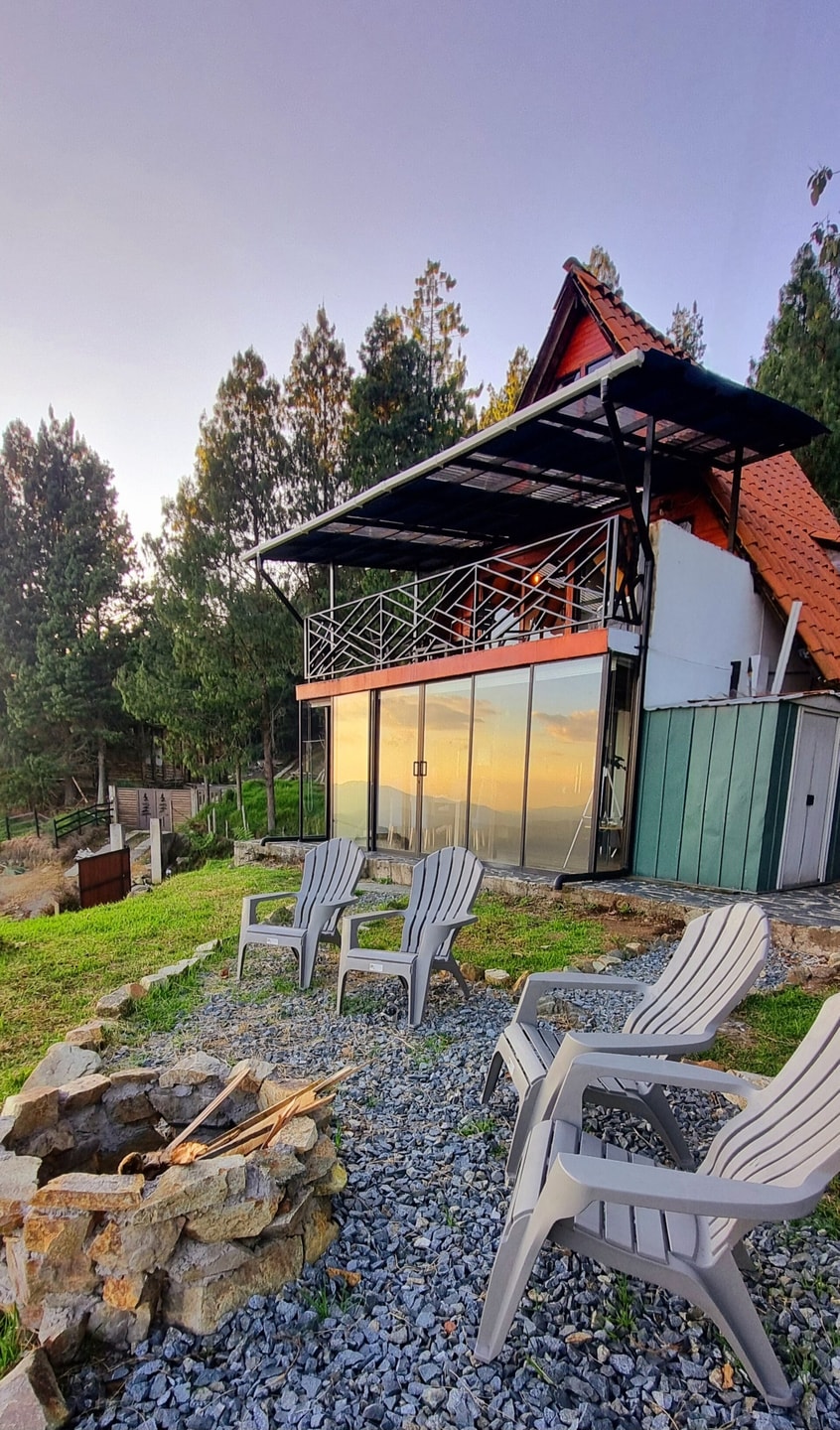 Alpine Chalet with the best view of Medellín gallery image 5