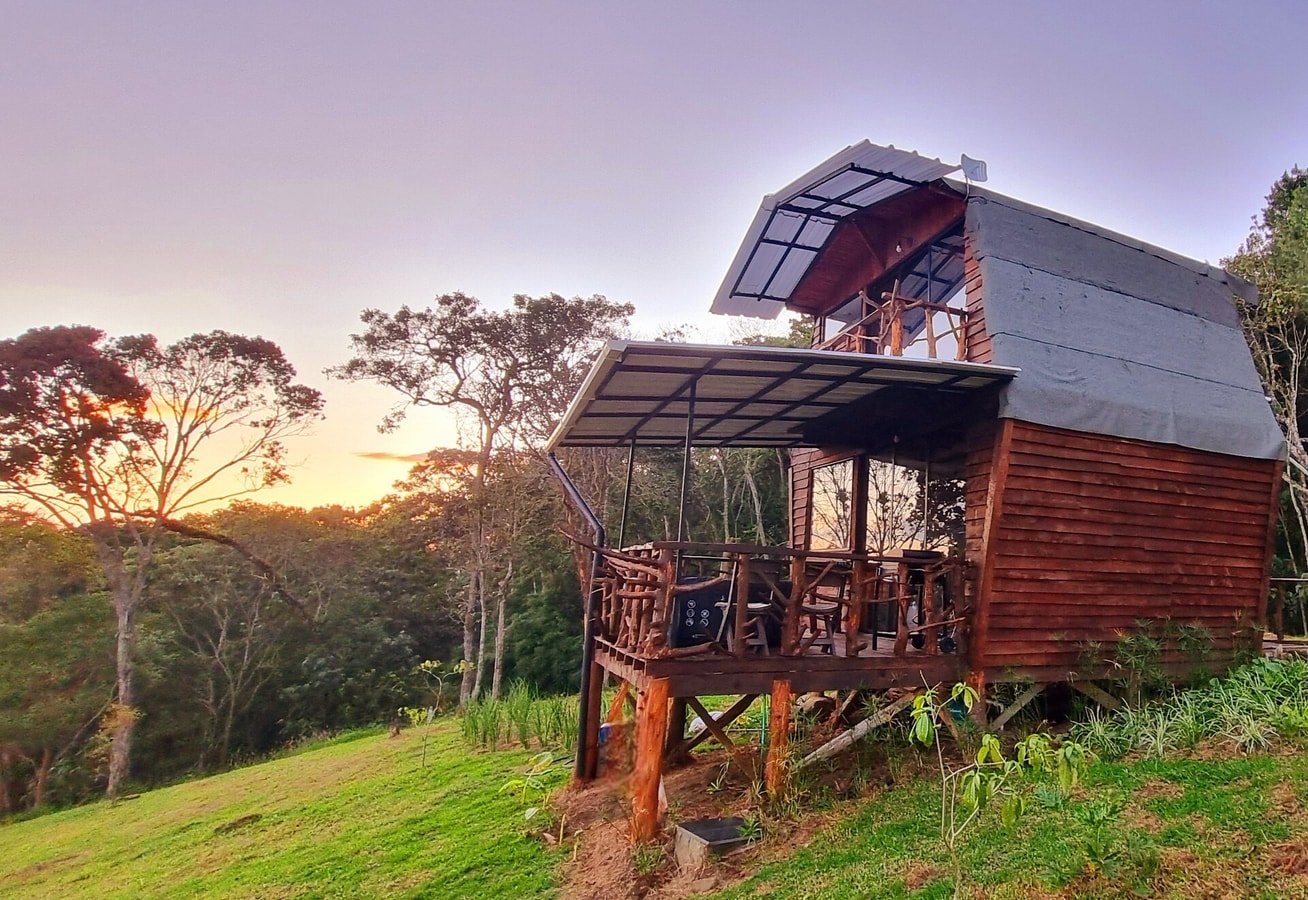 Rustic cabin with a beautiful view of the city gallery image 1