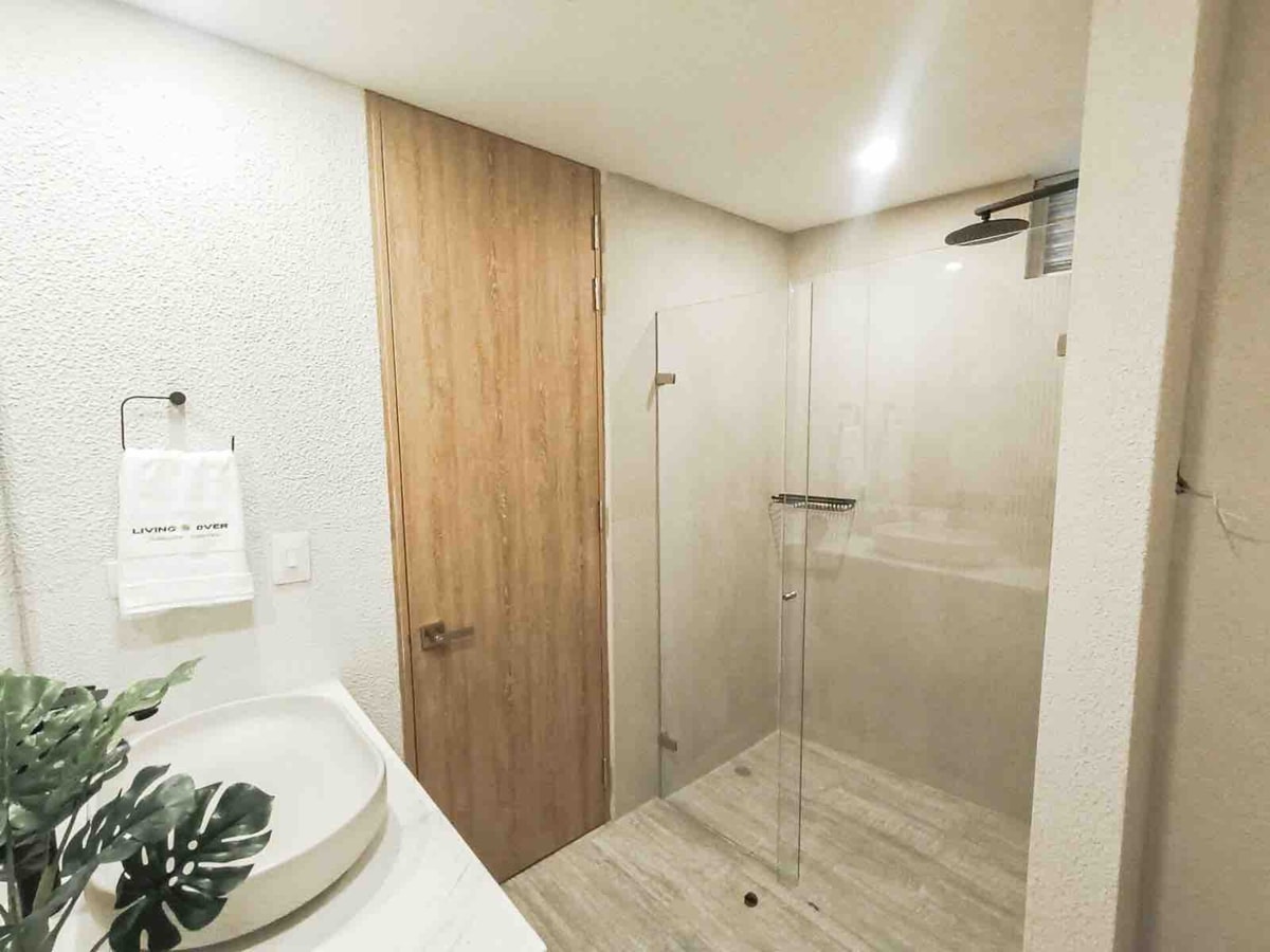 Listing gallery image 26