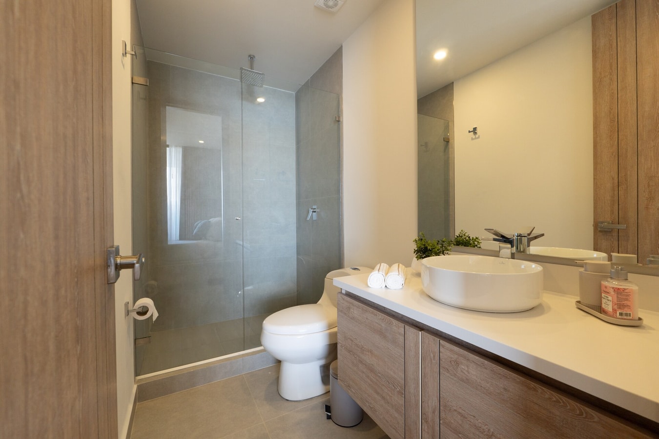 Listing gallery image 38
