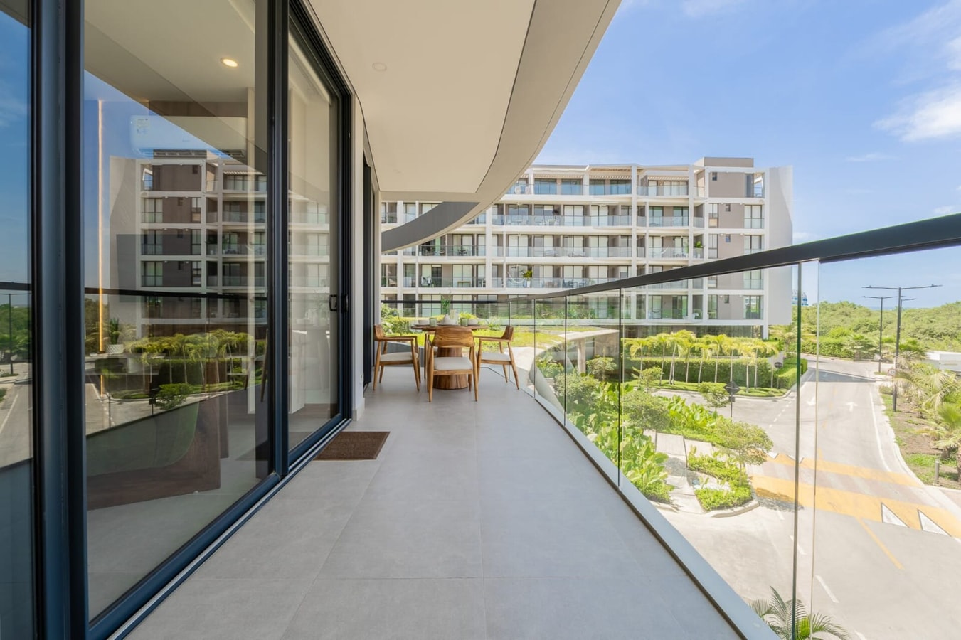 Listing gallery image 64