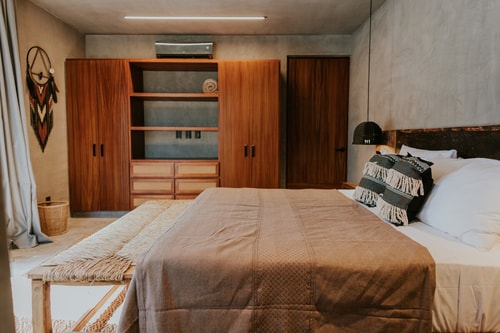 2-Bedroom Apartment with Private Roof and Pool