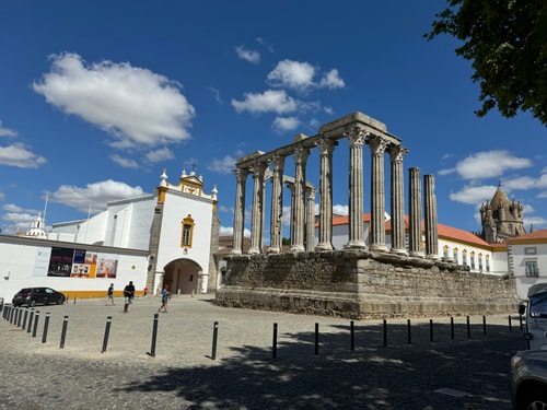 Private 2-Story House in Historic Center of Évora