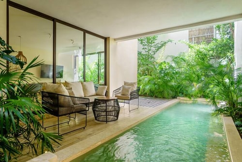 Stunning Apt + 2Br + 3BA W/ Private Pool