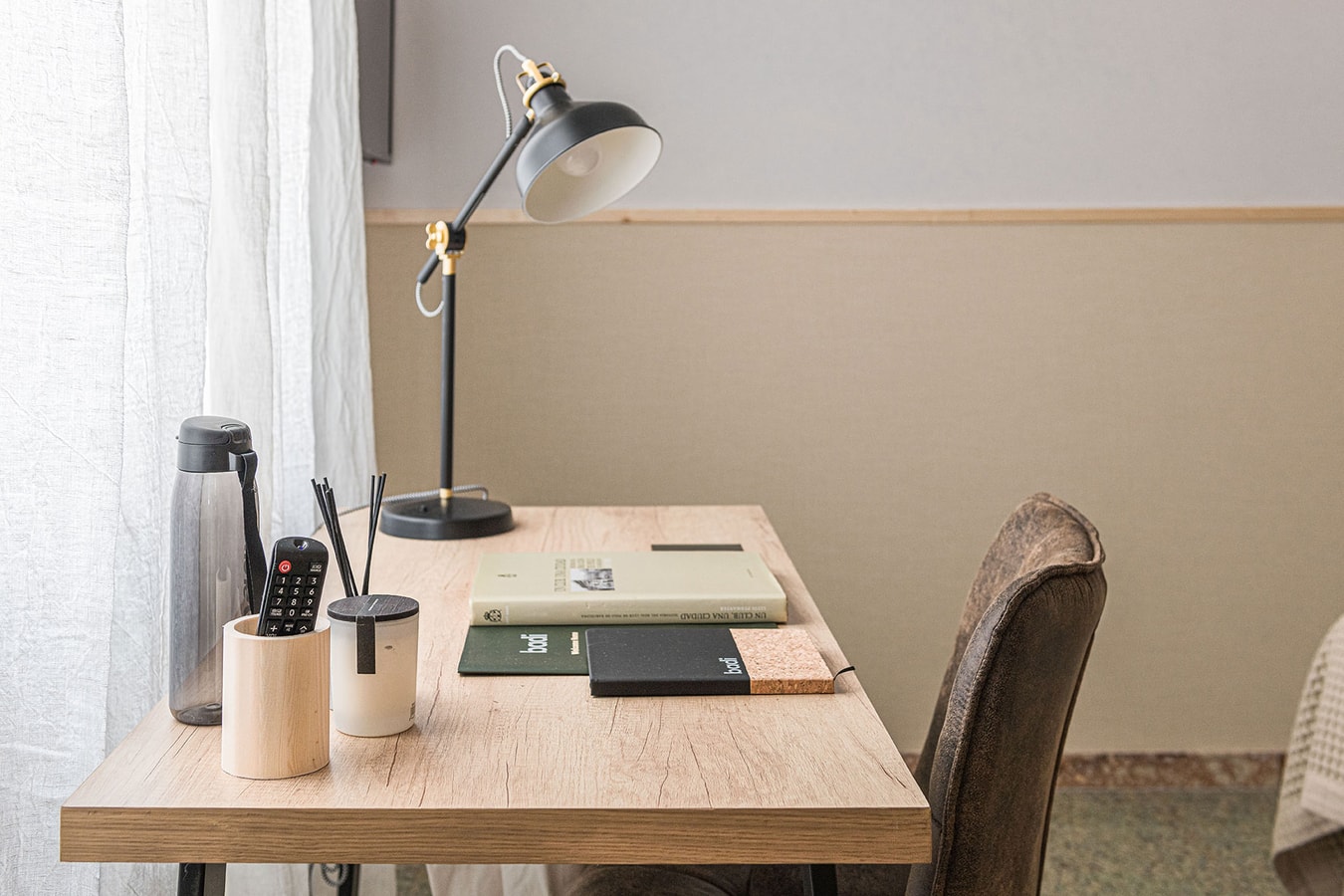 Room Sena at Casa Ríos Rosas