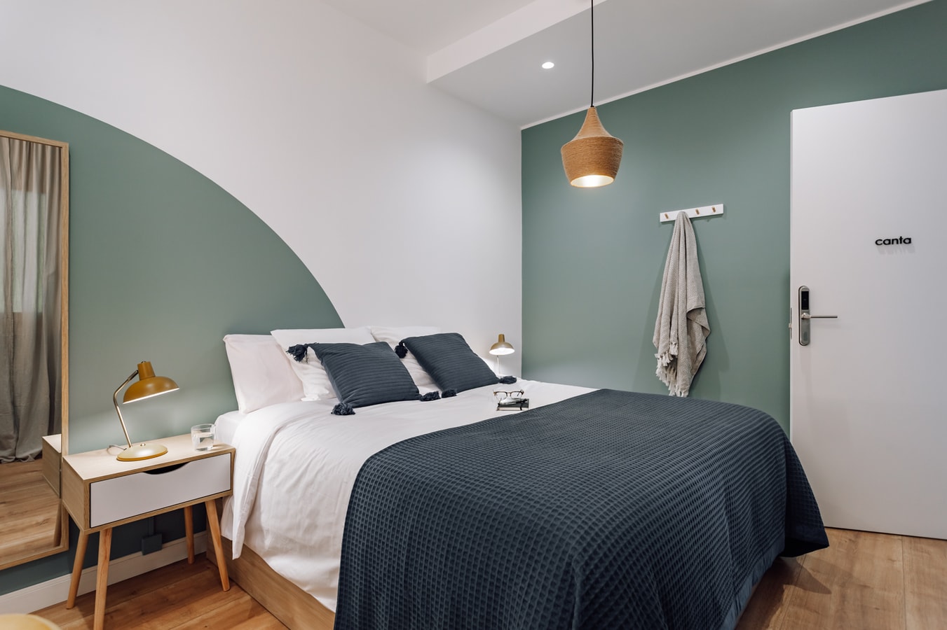 Room Canta at Casa Serrat