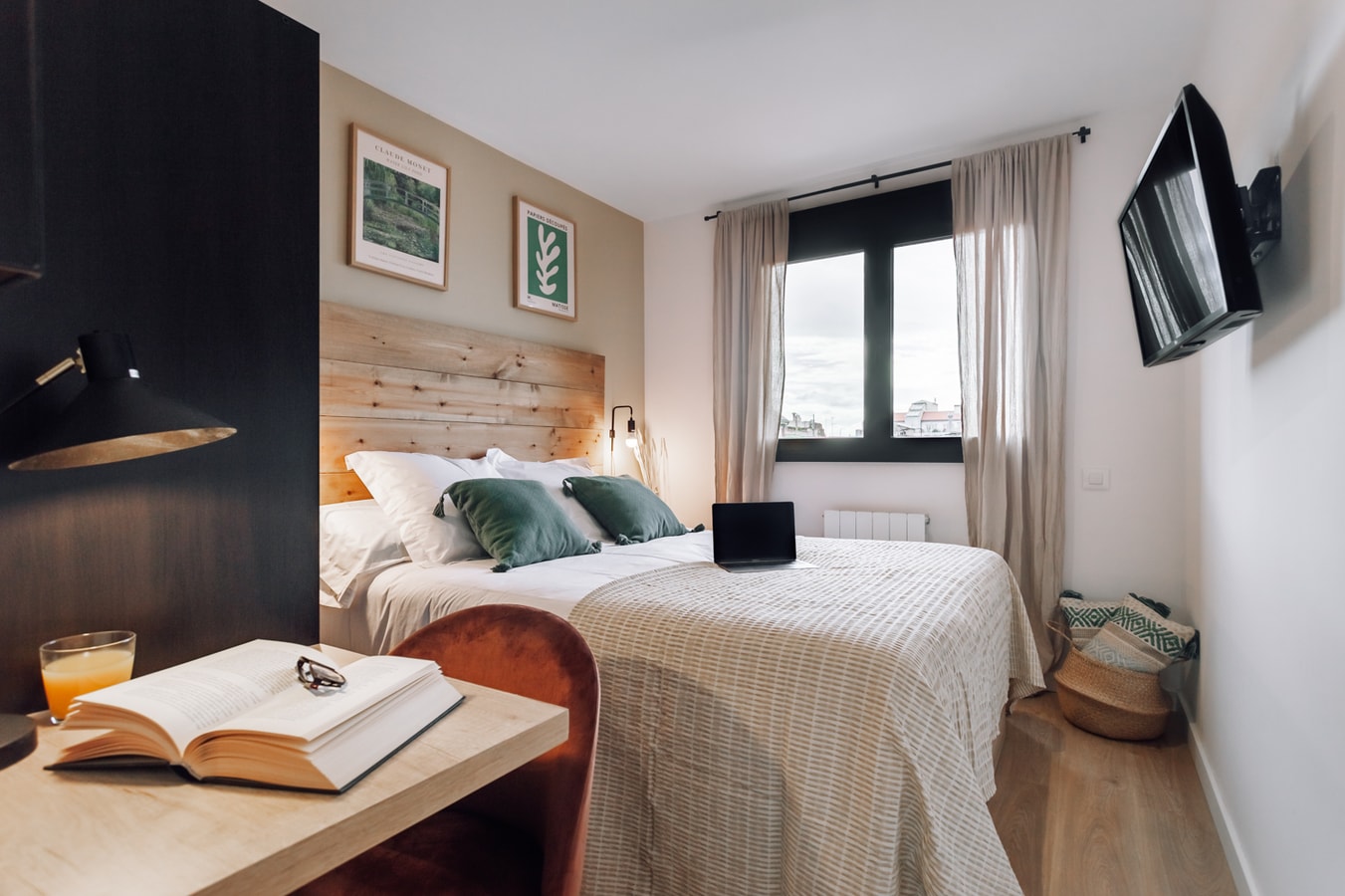 Suite Montjuic at Casa de Cristal