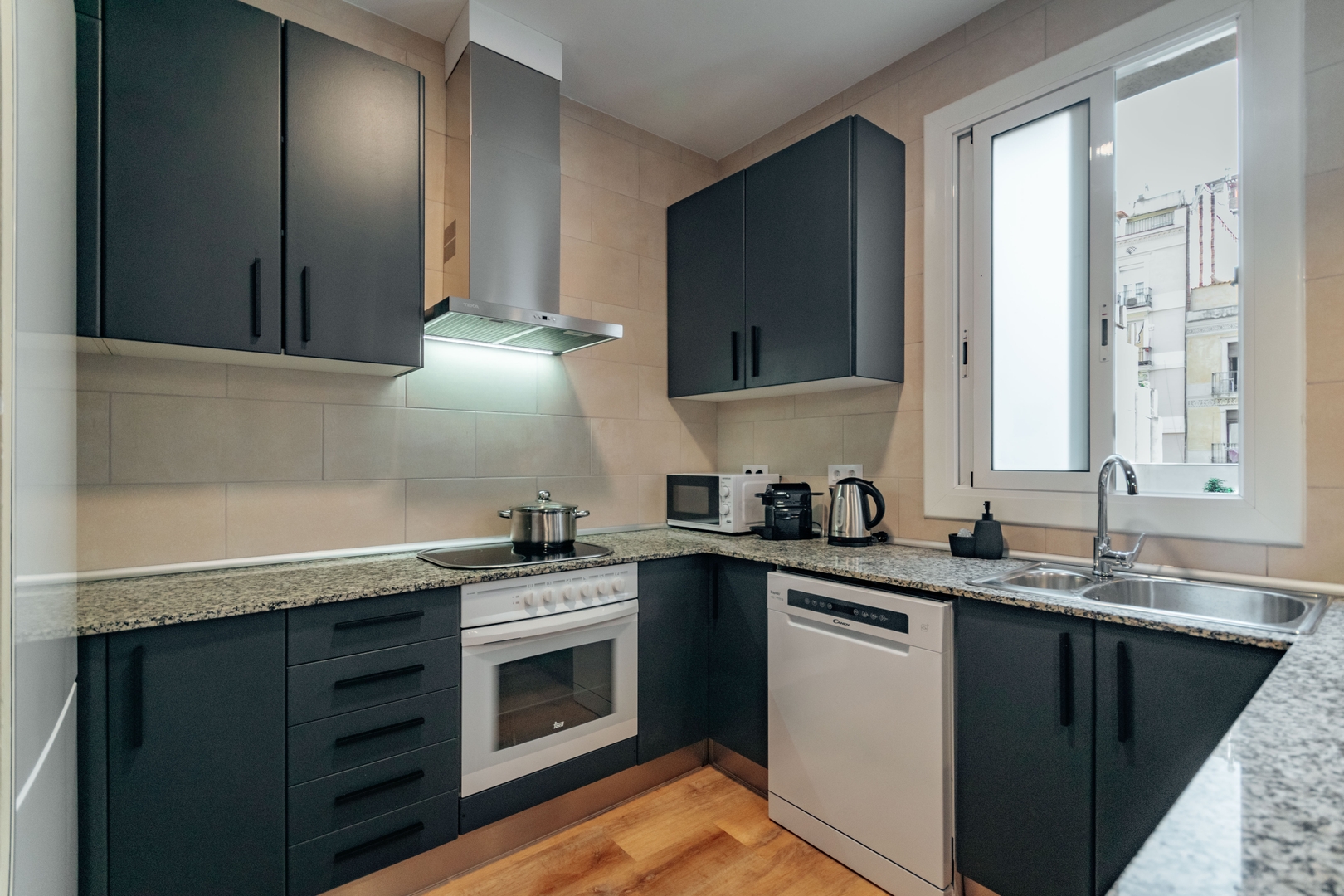 Room Basset at Casa Mel