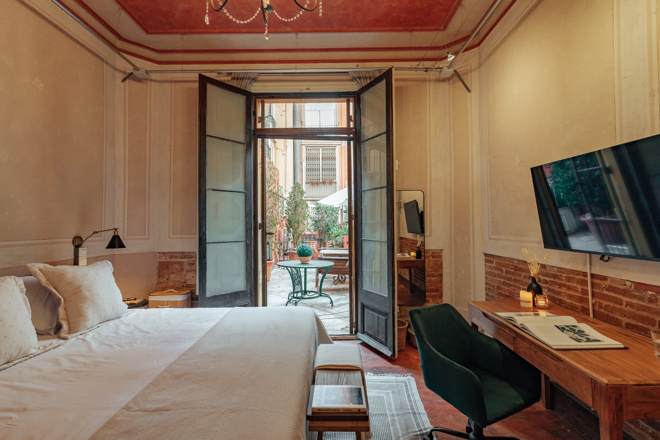 Suite Montblanc at Casa Ducal