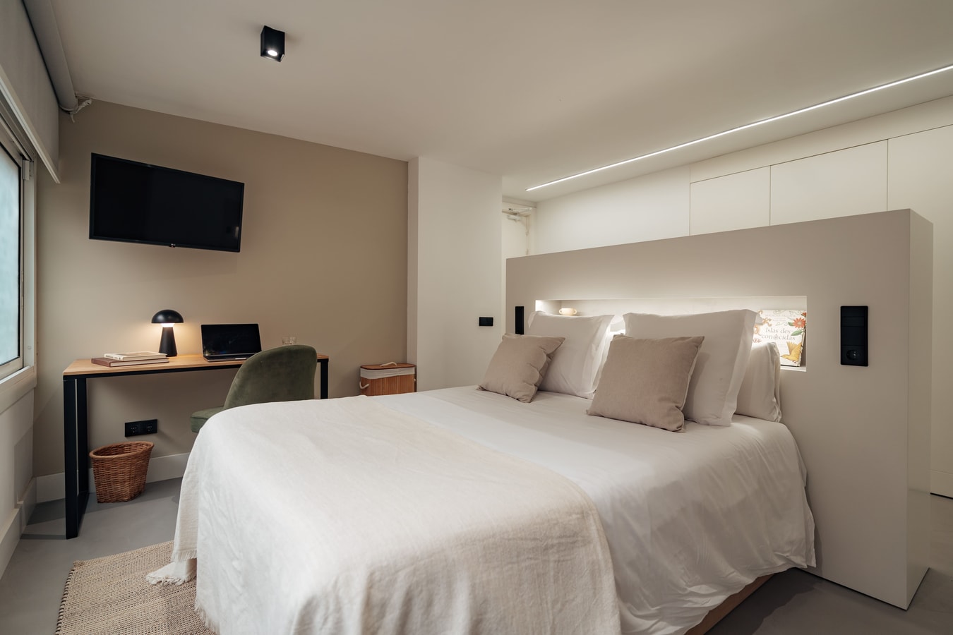 Room Siglo at Casa Molina