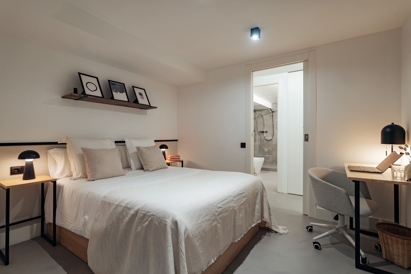 Suite Dama at Casa Molina