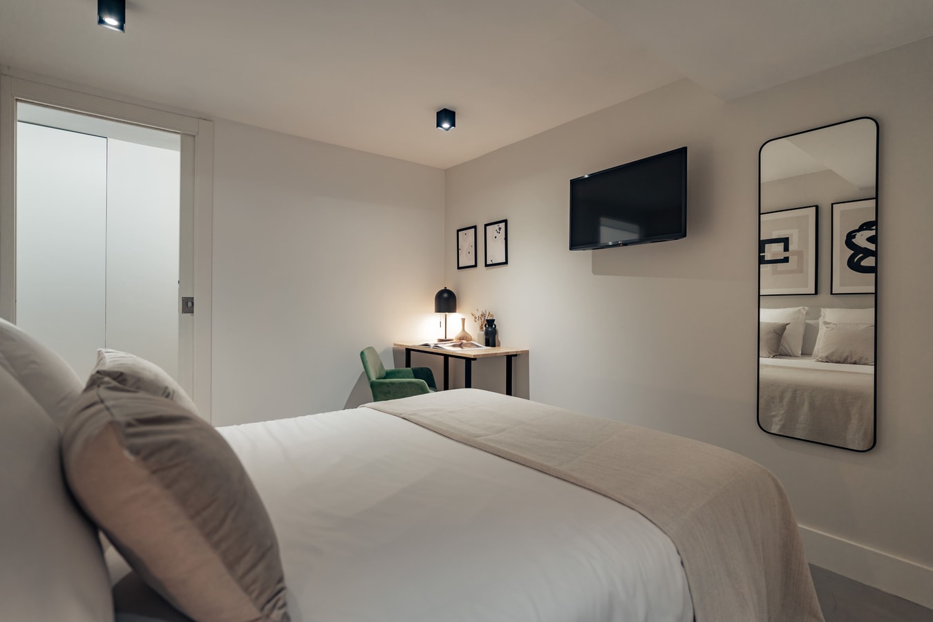 Room Tirso at Casa Molina