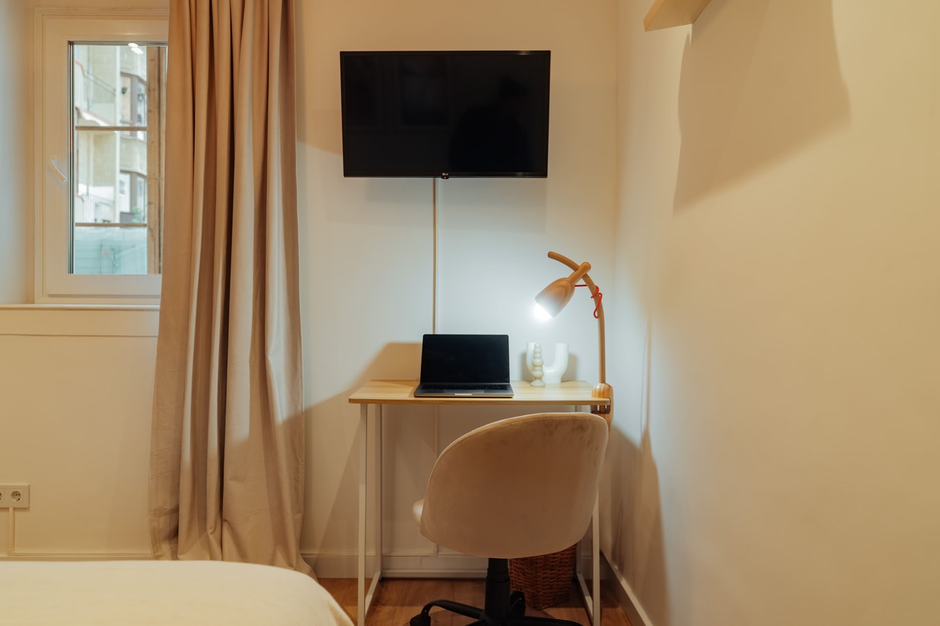 Room Violeta at Casa Bosque