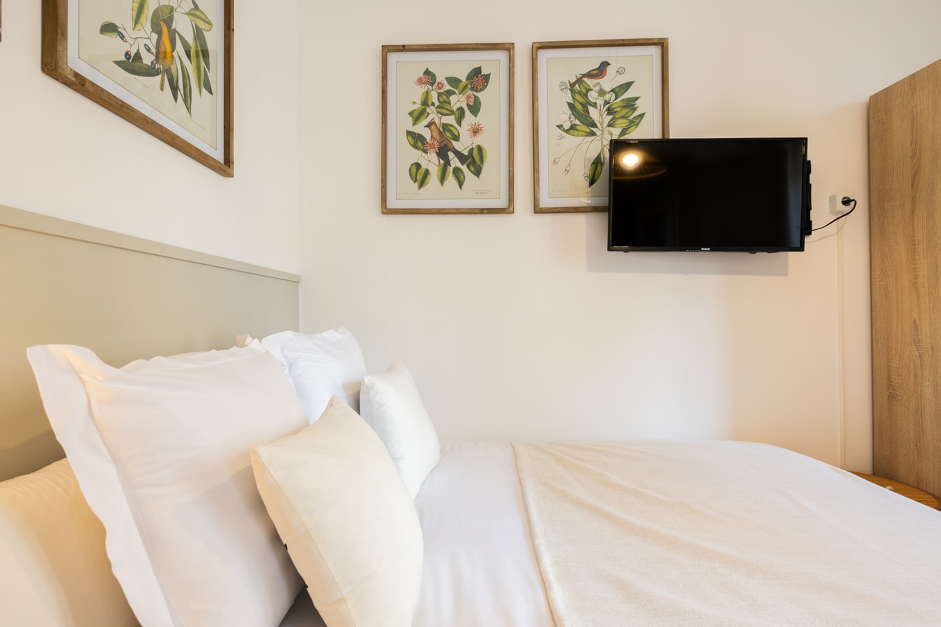 Room Clavel at Casa Malva