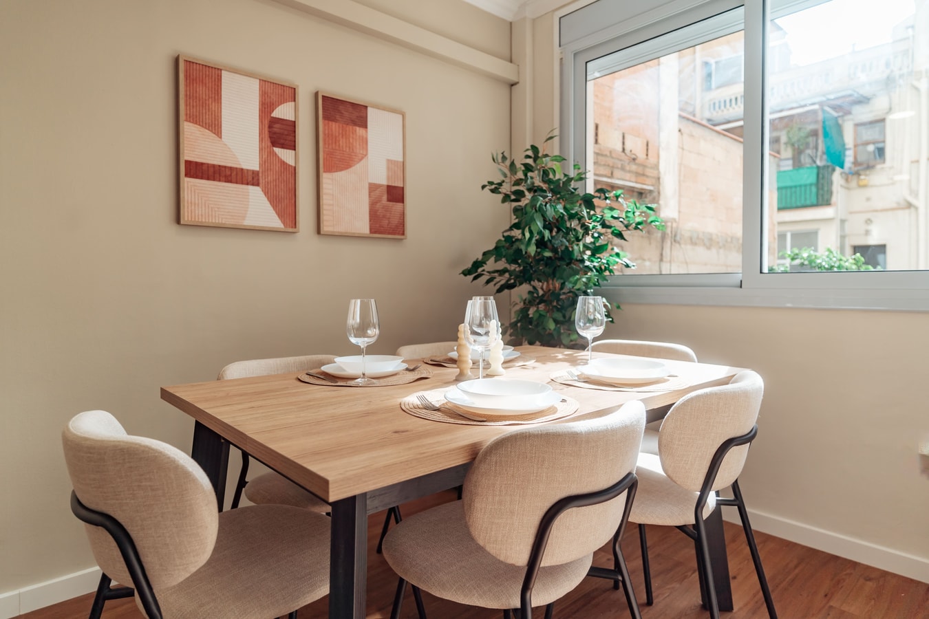 Room Lleras at Casa Botero