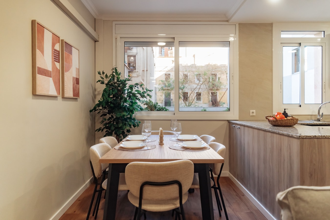 Room Lleras at Casa Botero