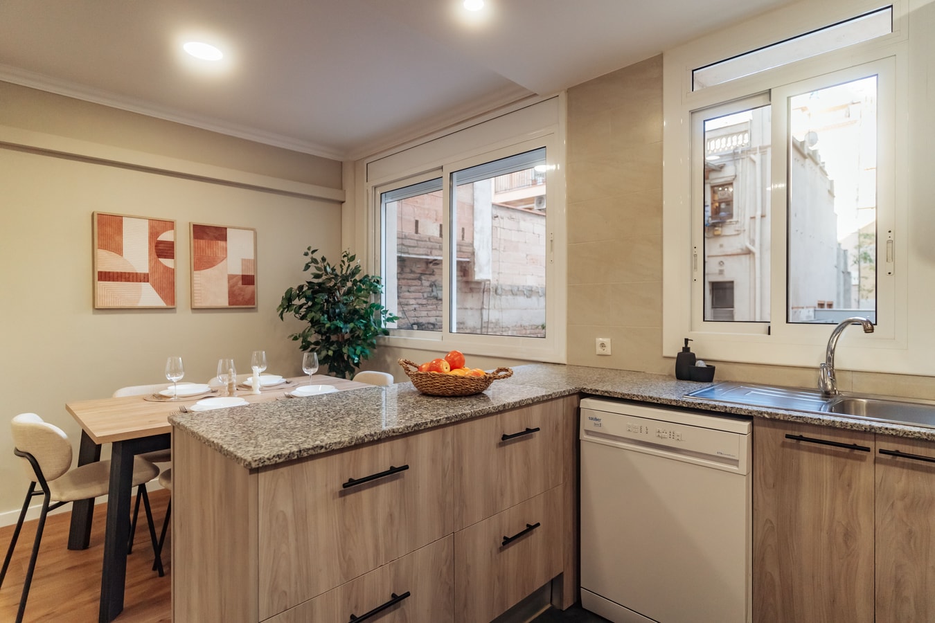 Room Lleras at Casa Botero