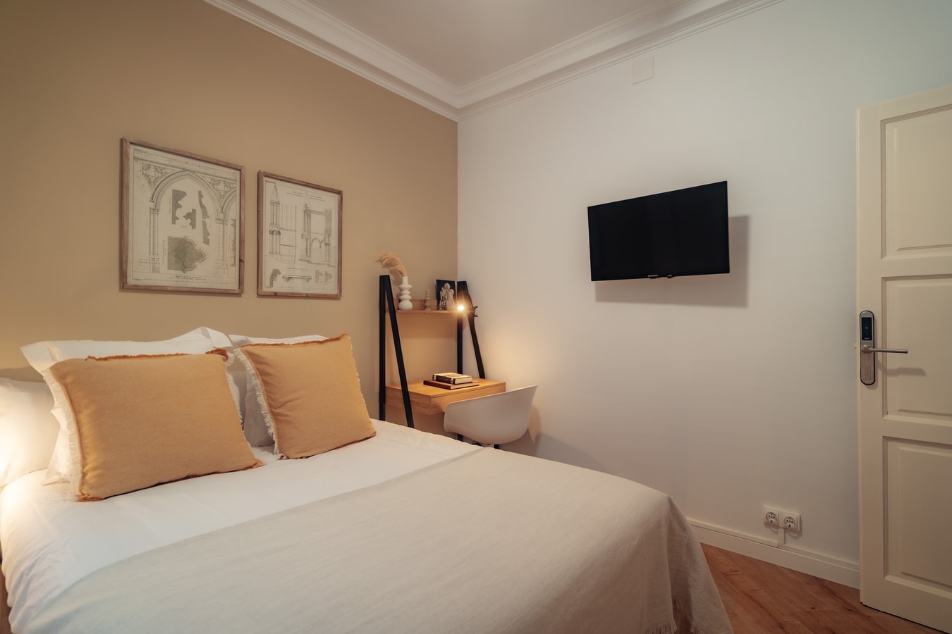 Room Aurora at Casa Bella