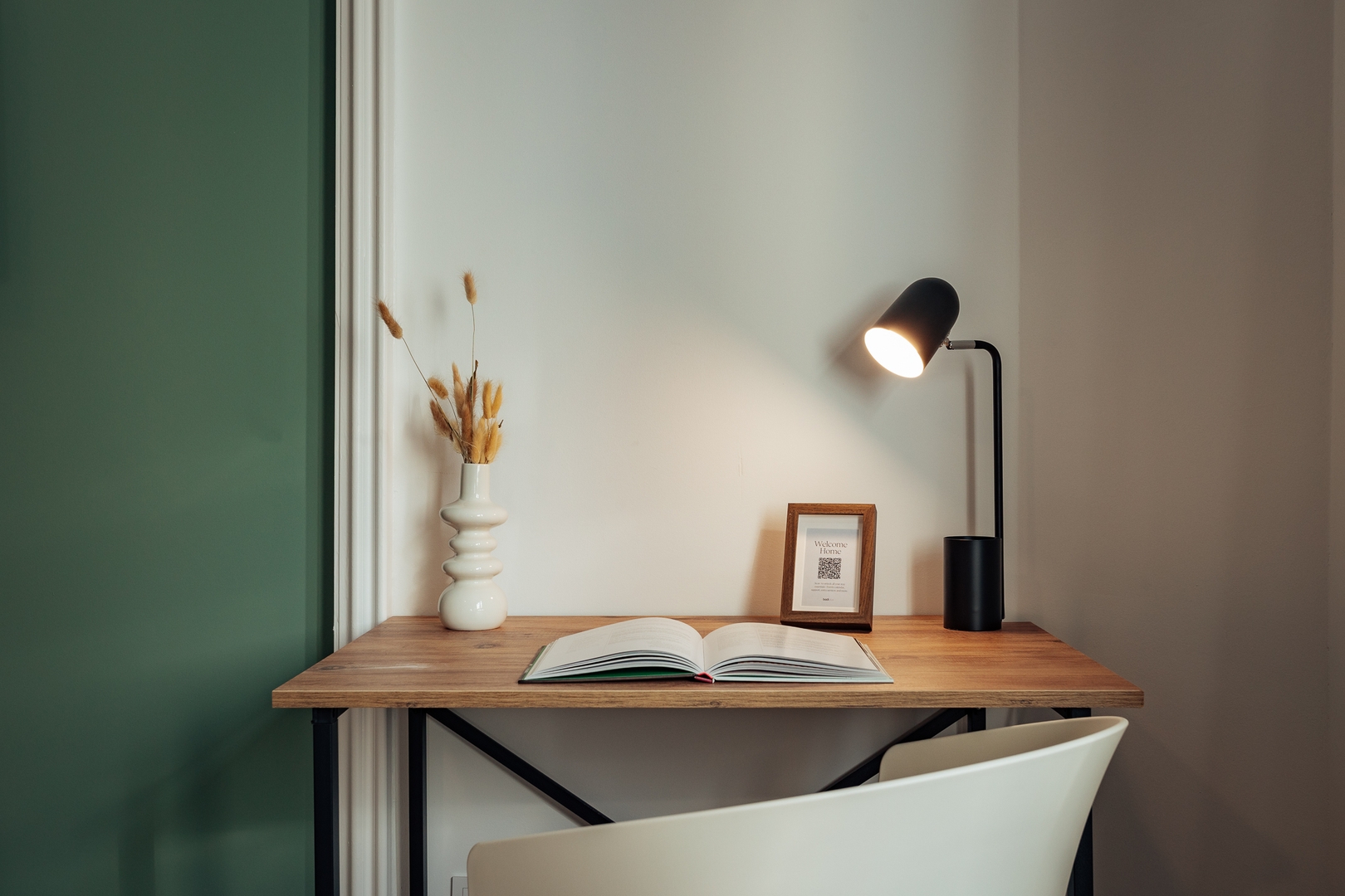 Room Vespre at Casa Verbena