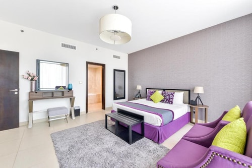 One Bedroom Apartment Near Trade Center Metro 0 Exclusive Retreats