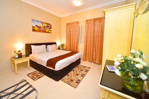 One Bedroom Apartment Near Al Khan Beach By E R 0 Exclusive Retreats
