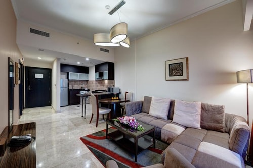 One Bedroom Apartment In Dubai Sports City By ER 2 Exclusive Retreats