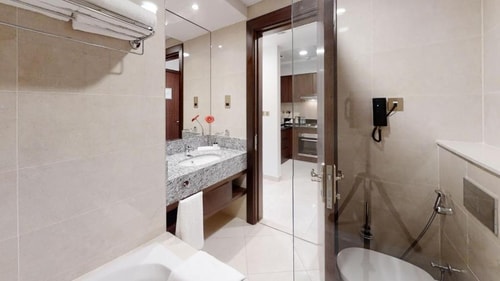 Studio Apartment Near Jaddaf Metro 4 Exclusive Retreats