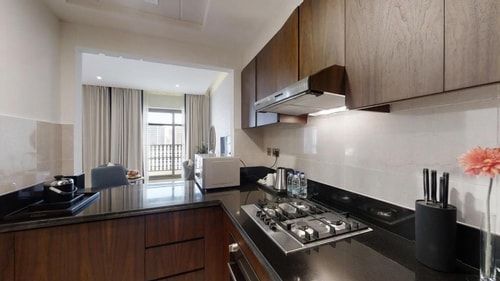 Studio Apartment Near Jaddaf Metro 2 Exclusive Retreats