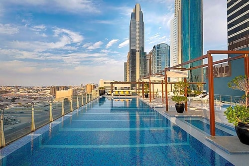 Two Bedroom Apartment Near Trade Center Metro 11 Exclusive Retreats