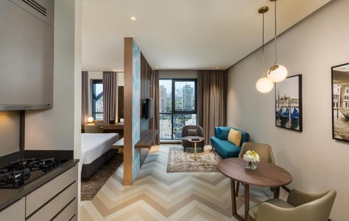 Premium Studio In Greens With Free Breakfast 2 Exclusive Retreats